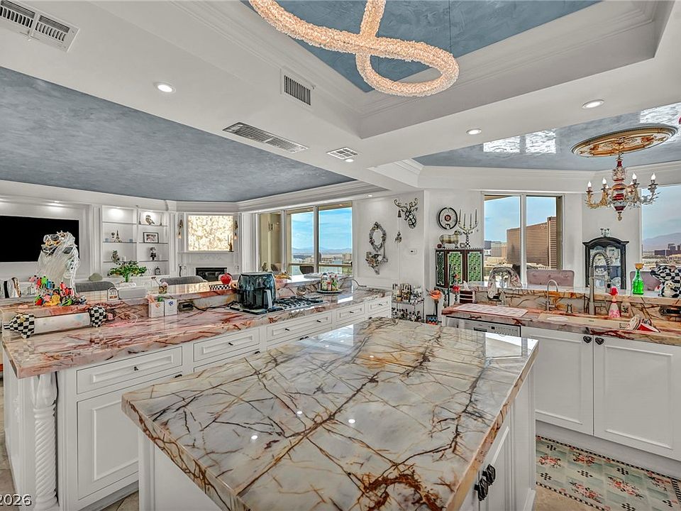 2nd image of 2857 Paradise Rd Unit 2602