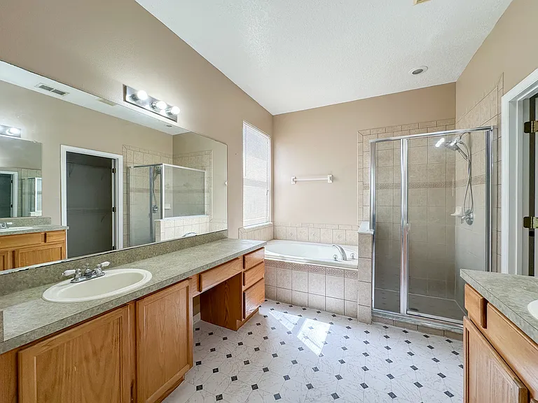 2776 Cabernet Cir — Photo 22