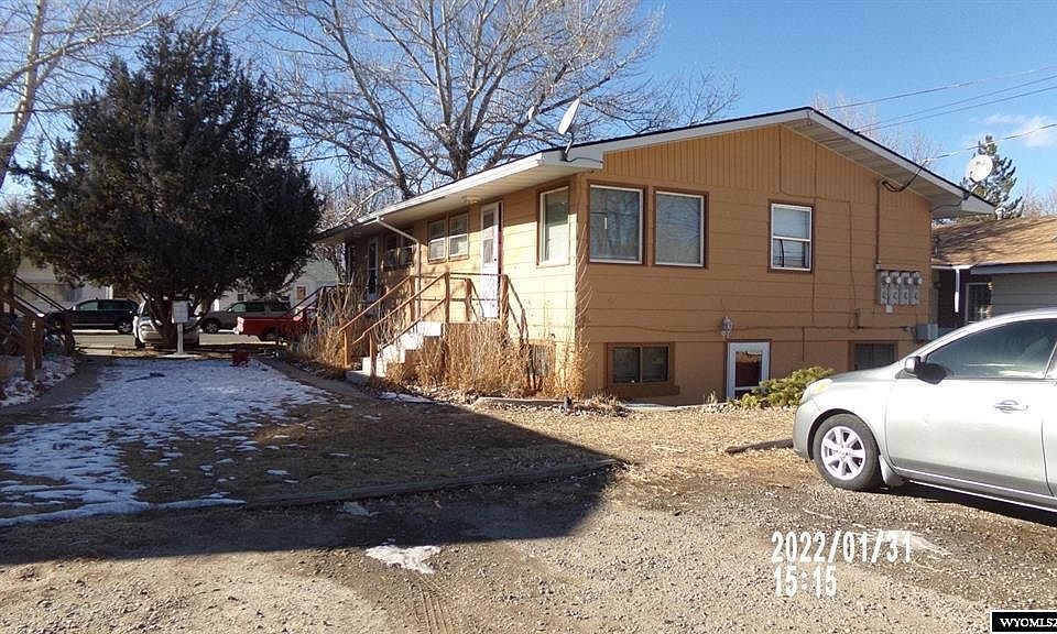 1st image of 839 Rainbow Dr #B
