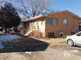 839 Rainbow Dr #B, Riverton, WY 82501