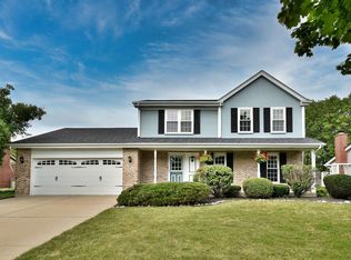 6812 Meade Rd, Downers Grove, IL 60516