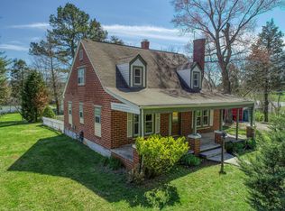 127 Elm St, Surgoinsville, TN 37873