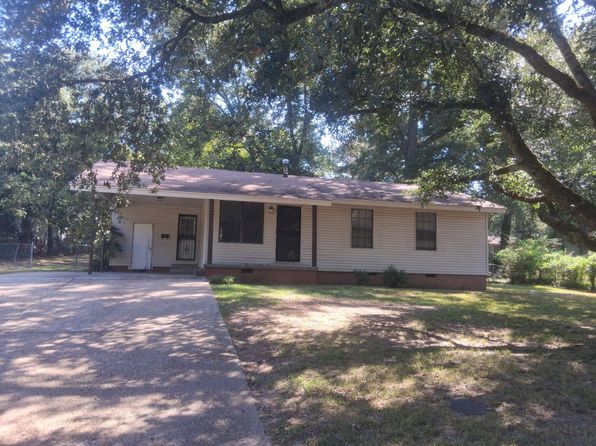 5542 Grafton St