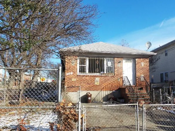 222-05 135 Ave, Laurelton, NY 11413