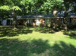 5402 Fieldbrook Dr, Greensboro, NC 27455