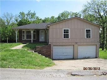 1st image of 5549 Webster Ave