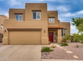 225 N Fenceline Dr, Tucson, AZ 85748