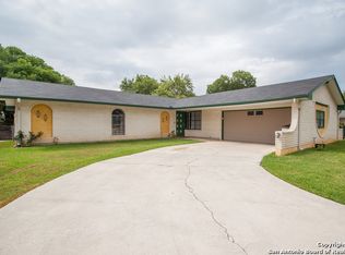 13122 La Ventana St, San Antonio, TX 78233