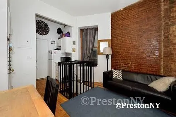 Rented by JM Preston Properties LLC | media 8