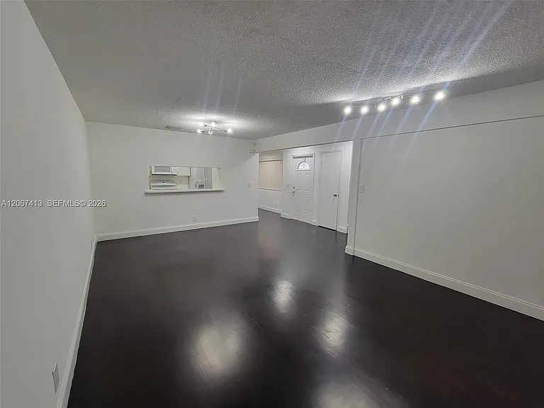 8075 NW 71st Ct #8075 — Photo 7