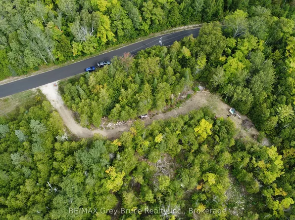 41 Noble Dr, Northern Bruce Peninsula, ON N0H 1Z0