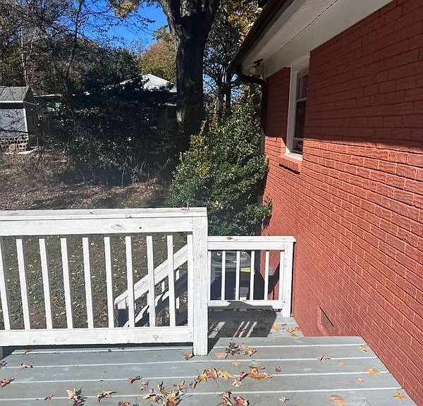 435 Central Dr NW — Photo 15