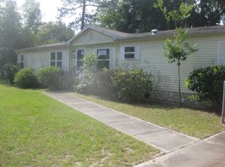 117 Palmland Ave, Satsuma, FL 32189