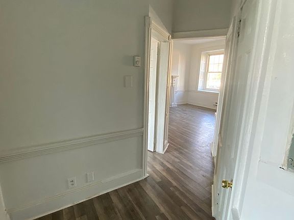 3rd image of 4908 Germantown Ave #1