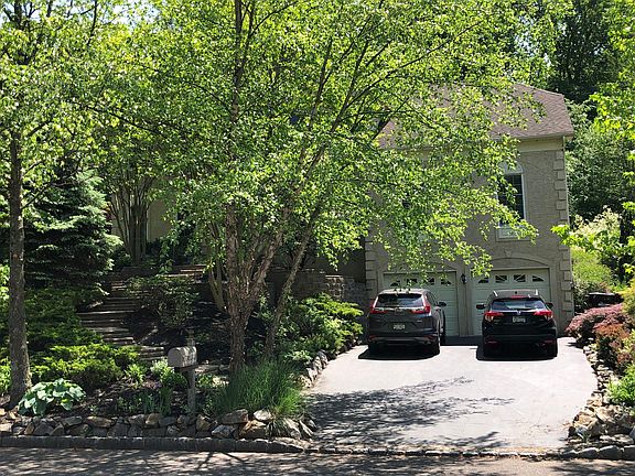 2nd image of 3727 Green Ridge Rd