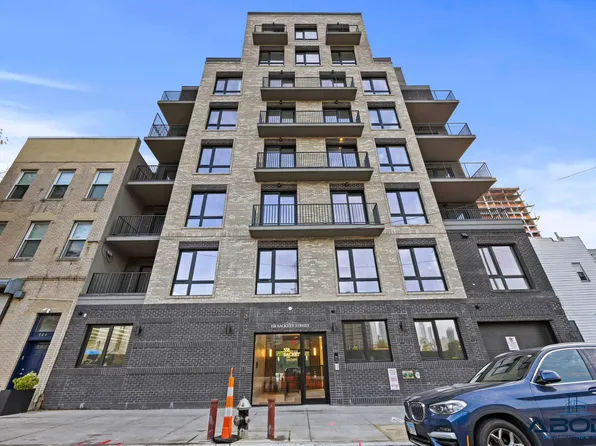 558 Sackett Street image 24 of 24