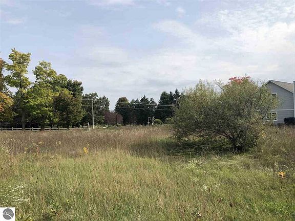 4th image of 6058 Singletree Ln