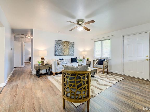 3rd image of 9462 Margo Ann Ln