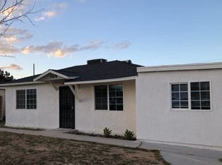 16476 Yucca St, Hesperia, CA 92345