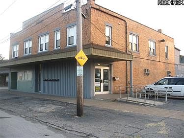 1st image of 3008 Grove Ave