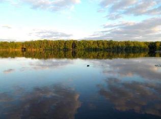 9882 N Edgewood Shores Rd, Edgerton, WI 53534