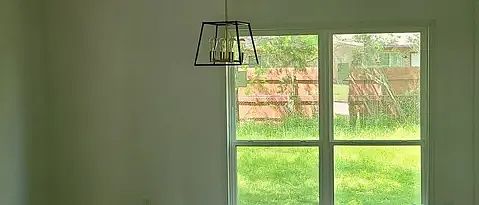 2nd image of 1825 Southstone Ln