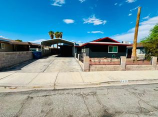 4672 Newton Dr, Las Vegas, NV 89121