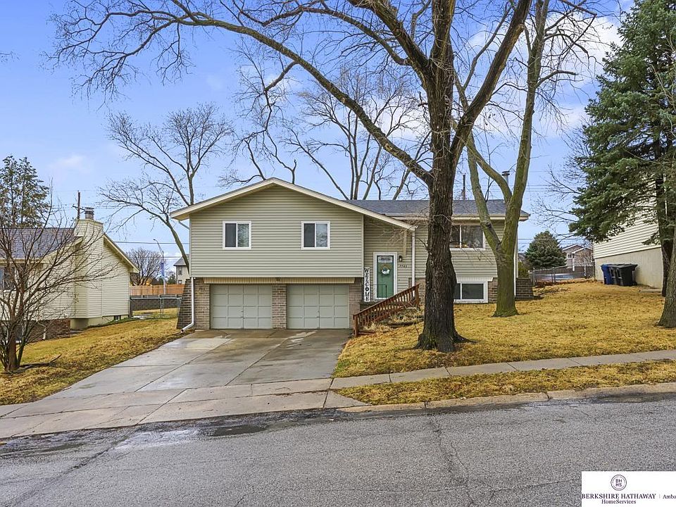 7743 Greenleaf Dr, La Vista, NE 68128 Zillow