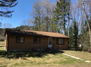 5213 W Silver Lake Loop Rd, Laona, WI 54541