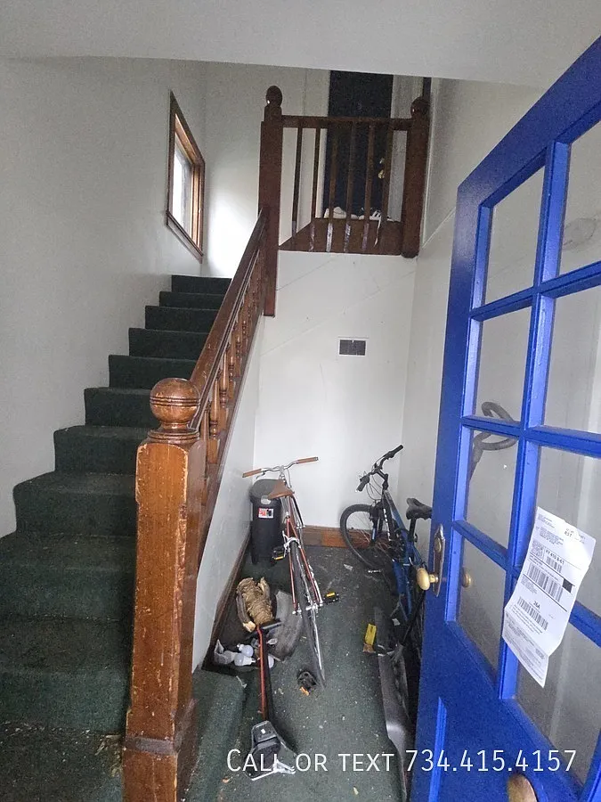 906 Packard St Apt #5 — Photo 2