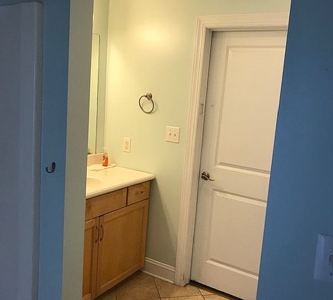 5th image of 2106 Fisher St