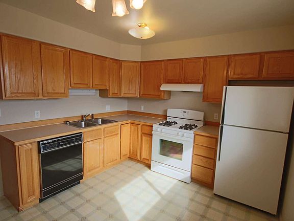 4th image of 607 11th St APT 1