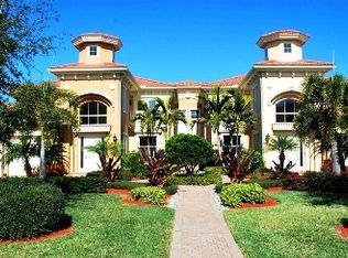 501 Avellino Isles Cir APT 39101, Naples, FL 34119