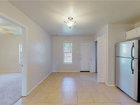 4th image of 801 San Pedro Dr #A-d