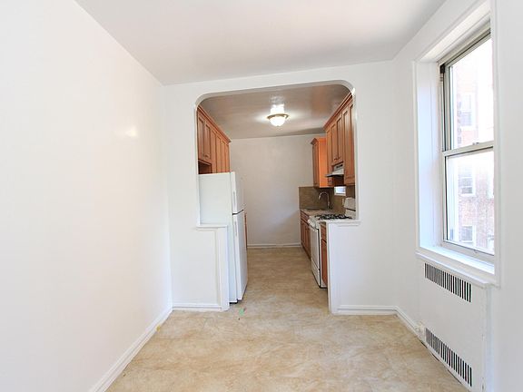 2nd image of 1773 E 12th St APT 3A