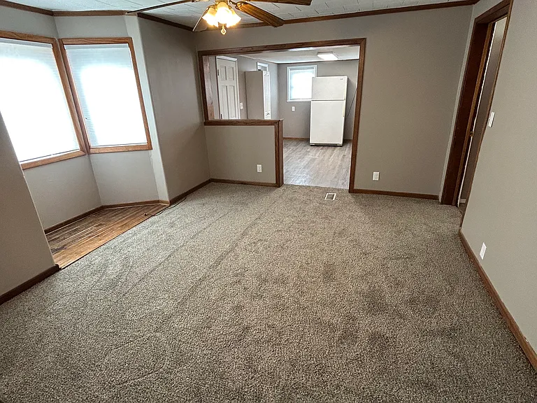307 Sycamore St — Photo 7