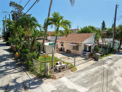 100 94th Ave, Treasure Island, FL, 33706