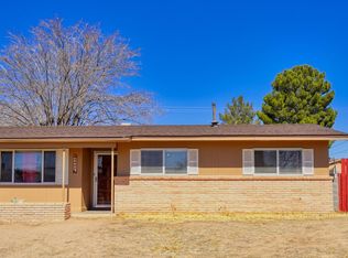 2005 Martha Dr, Las Cruces, NM 88001