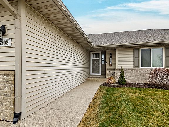 3rd image of 6302 Winchester Dr