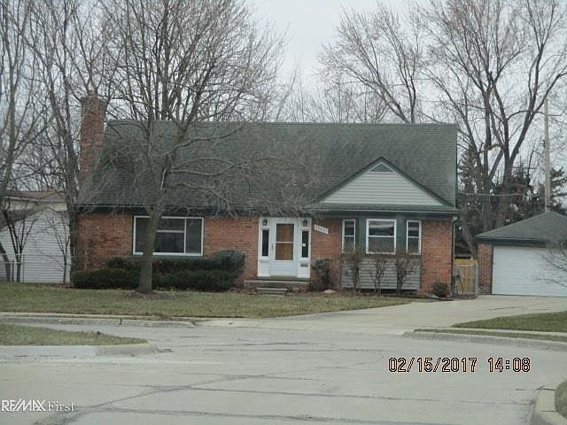 31313627