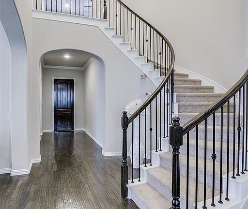 4th image of 6805 Badlands Dr