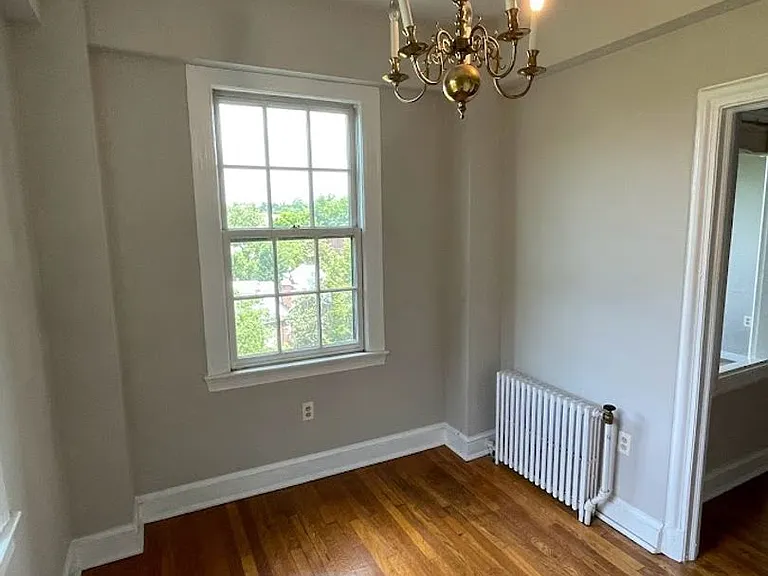 2032 Belmont Rd NW #505 — Photo 7