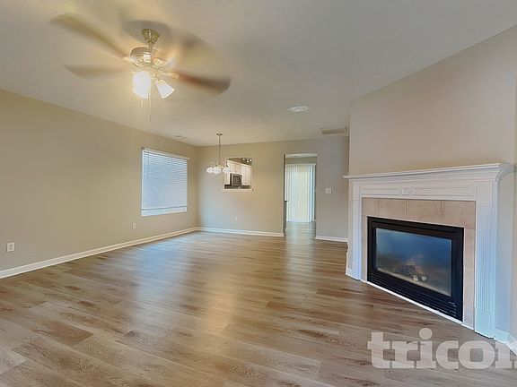 3rd image of 129 Garden Walk
