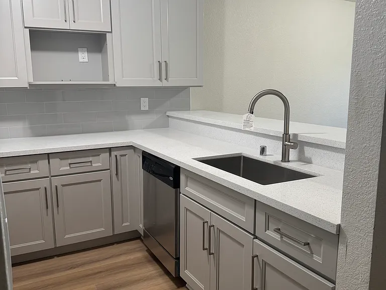 535 Pierce St #3213 — Photo 5