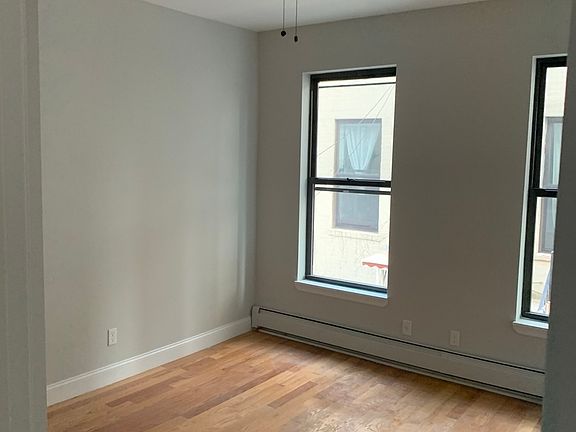 4th image of 22-35 23rd St #1R