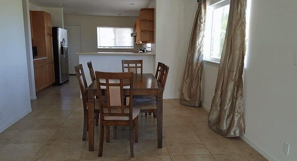 2nd image of 73-655 Opikanalani Pl