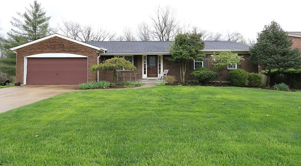 1st image of 413 Shannon Dr
