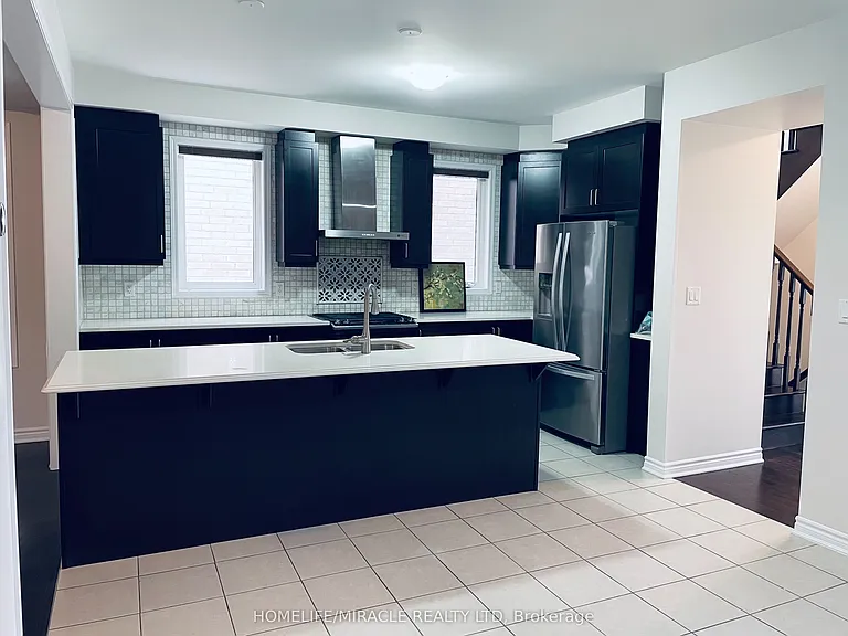 299 Whitlock Ave — Photo 3