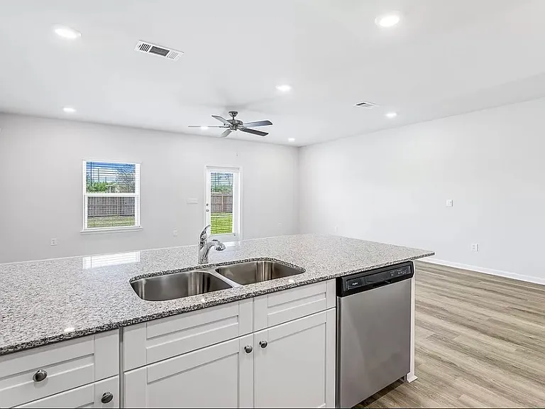 1706 Jakes Dr #38 — Photo 15