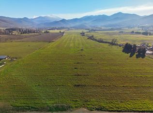 Colver Rd, Phoenix, OR 97535